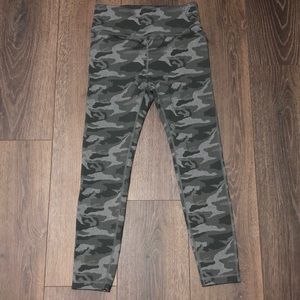 Vuori Camo Leggings